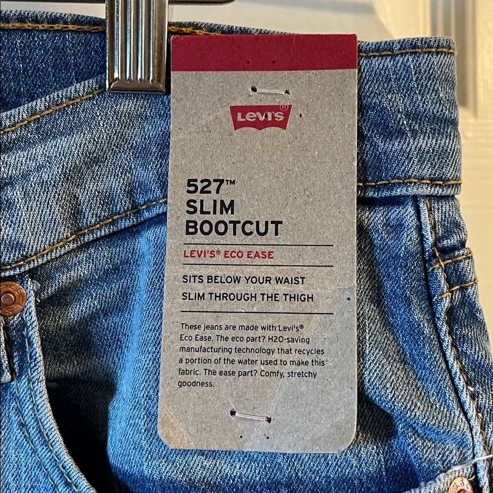 Levi's Men's Light Blue Slim Bootcut Jeans Size 33 X 30 - Picture 3 of 5